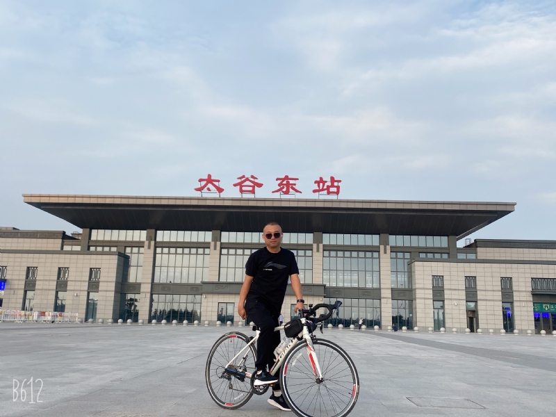 午后阳光的第一张照片--山西父母相亲团